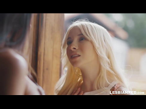❤️ Famke komt thús in pear moanne letter en einiget mei it iten fan har styfmem syn kut ❌ Pornofideo by wy ️❤