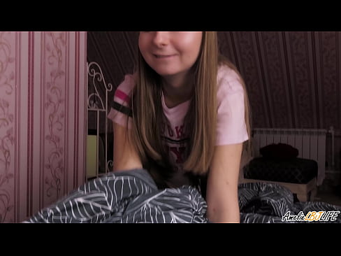❤️ Blondie sûget har BFF's djip en krijt cum yn 'e mûle ❌ Pornofideo by wy ️❤